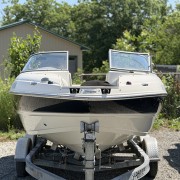 2011 Stingray 208 LR